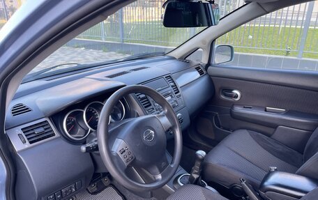 Nissan Tiida, 2011 год, 840 000 рублей, 21 фотография