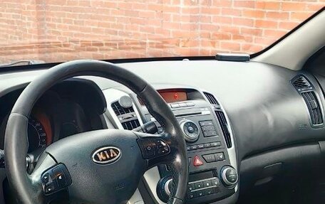 KIA cee'd I рестайлинг, 2011 год, 745 000 рублей, 11 фотография