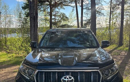Toyota Land Cruiser Prado 150 рестайлинг 2, 2020 год, 7 350 000 рублей, 1 фотография