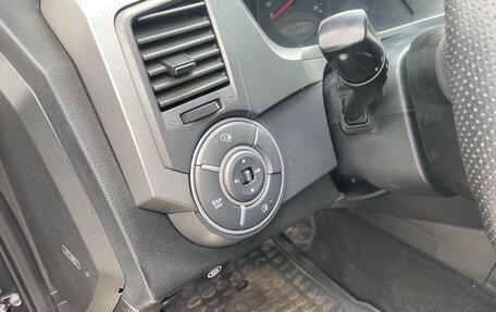 SsangYong Kyron I, 2011 год, 1 050 000 рублей, 13 фотография