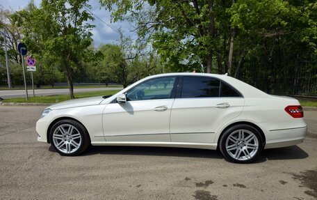 Mercedes-Benz E-Класс, 2011 год, 1 295 000 рублей, 8 фотография