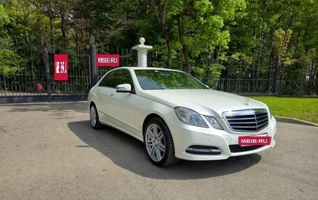 Mercedes-Benz E-Класс, 2011 год, 1 295 000 рублей, 3 фотография