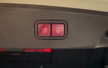 Mercedes-Benz E-Класс, 2011 год, 1 295 000 рублей, 11 фотография