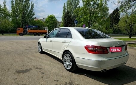 Mercedes-Benz E-Класс, 2011 год, 1 295 000 рублей, 7 фотография