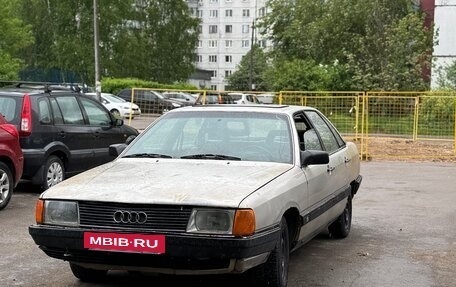 Audi 100, 1985 год, 115 000 рублей, 3 фотография