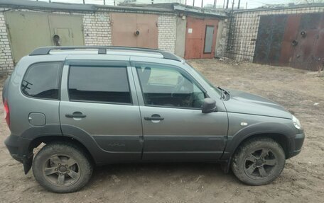 Chevrolet Niva I рестайлинг, 2018 год, 1 050 000 рублей, 10 фотография