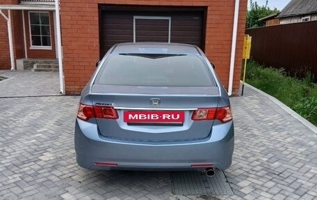 Honda Accord VIII рестайлинг, 2011 год, 1 550 000 рублей, 2 фотография