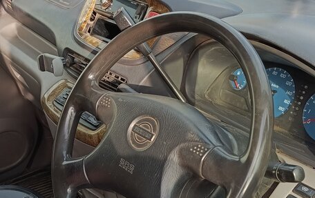Nissan Serena II, 2001 год, 420 000 рублей, 4 фотография