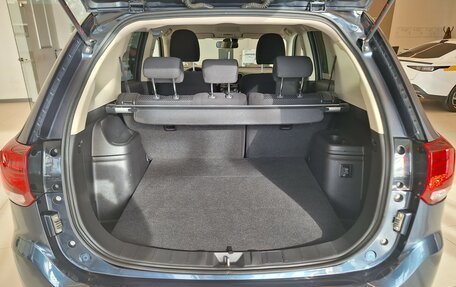 Mitsubishi Outlander III рестайлинг 3, 2018 год, 1 899 000 рублей, 10 фотография