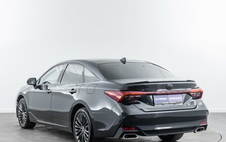 Toyota Avalon, 2022 год, 3 980 000 рублей, 2 фотография