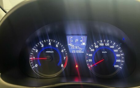 Hyundai Solaris II рестайлинг, 2015 год, 869 000 рублей, 13 фотография