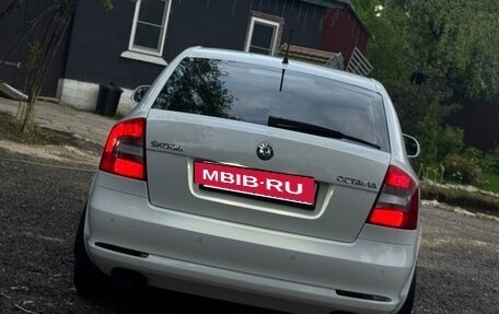 Skoda Octavia, 2011 год, 750 000 рублей, 8 фотография