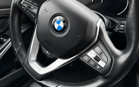 BMW 3 серия, 2019 год, 3 100 000 рублей, 18 фотография
