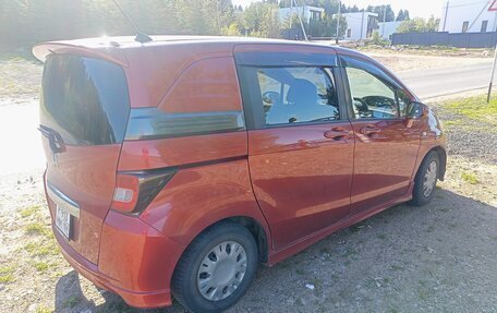 Honda Freed I, 2010 год, 945 000 рублей, 8 фотография