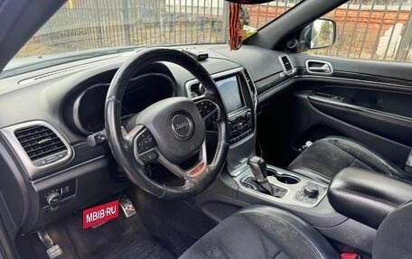 Jeep Grand Cherokee, 2017 год, 2 900 000 рублей, 4 фотография