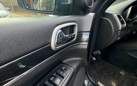 Jeep Grand Cherokee, 2017 год, 2 900 000 рублей, 11 фотография