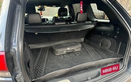 Jeep Grand Cherokee, 2017 год, 2 900 000 рублей, 8 фотография