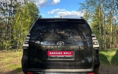 Toyota Land Cruiser Prado 150 рестайлинг 2, 2020 год, 7 350 000 рублей, 22 фотография