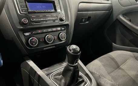 Volkswagen Jetta VI, 2014 год, 949 000 рублей, 19 фотография