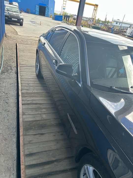 BMW 7 серия F01-F04 рестайлинг, 2014 год, 2 600 000 рублей, 2 фотография