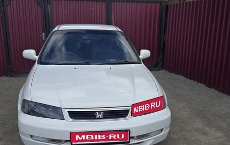 Honda Domani, 1999 год, 385 000 рублей, 1 фотография