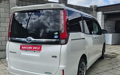 Toyota Esquire I, 2015 год, 1 990 000 рублей, 1 фотография