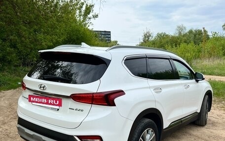 Hyundai Santa Fe IV, 2019 год, 3 070 000 рублей, 2 фотография