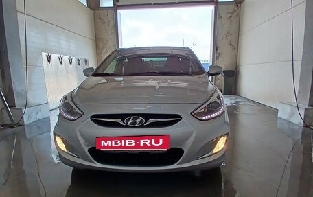 Hyundai Solaris II рестайлинг, 2013 год, 950 000 рублей, 9 фотография