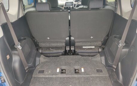 Toyota Sienta II, 2018 год, 1 350 000 рублей, 16 фотография