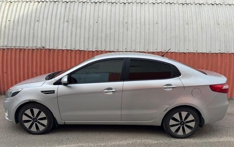 KIA Rio III рестайлинг, 2013 год, 849 000 рублей, 2 фотография