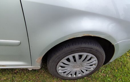 Volkswagen Touran III, 2003 год, 555 000 рублей, 12 фотография