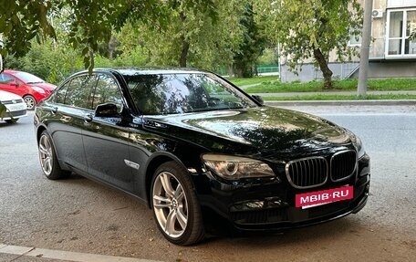BMW 7 серия, 2011 год, 1 530 000 рублей, 15 фотография