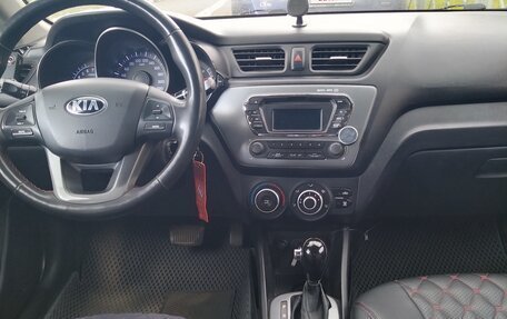 KIA Rio III рестайлинг, 2014 год, 860 000 рублей, 7 фотография