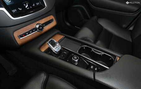 Volvo XC90 II рестайлинг, 2021 год, 5 150 000 рублей, 18 фотография