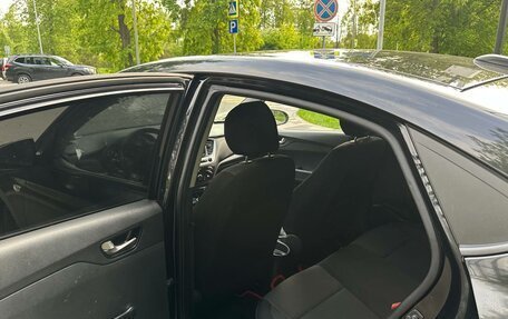 Hyundai Solaris II рестайлинг, 2017 год, 1 100 000 рублей, 5 фотография