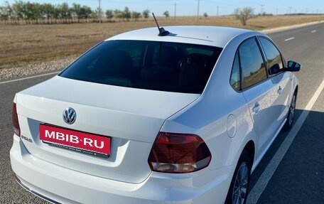 Volkswagen Polo VI (EU Market), 2019 год, 1 350 000 рублей, 2 фотография