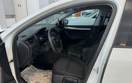 Skoda Octavia, 2019 год, 1 599 000 рублей, 14 фотография