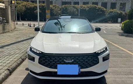 Ford Mondeo, 2022 год, 2 105 000 рублей, 2 фотография