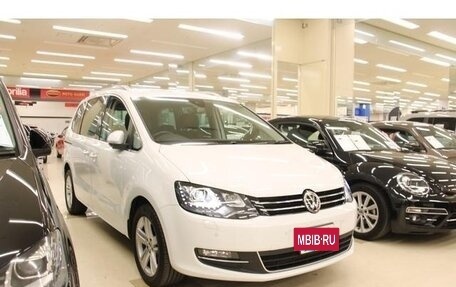 Volkswagen Sharan II, 2020 год, 1 850 979 рублей, 2 фотография