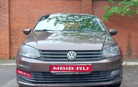 Volkswagen Polo VI (EU Market), 2016 год, 1 070 000 рублей, 1 фотография