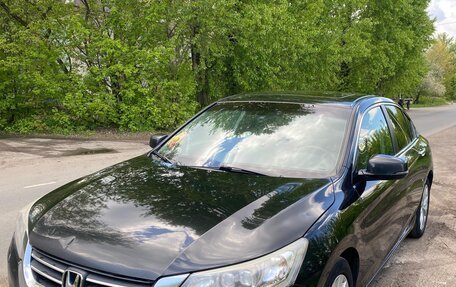 Honda Accord IX рестайлинг, 2013 год, 1 350 000 рублей, 1 фотография