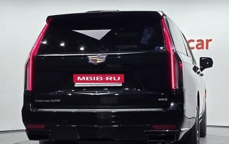 Cadillac Escalade V, 2025 год, 15 154 950 рублей, 2 фотография