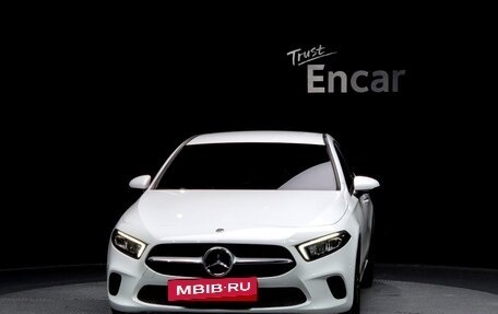 Mercedes-Benz A-Класс, 2021 год, 2 732 000 рублей, 3 фотография