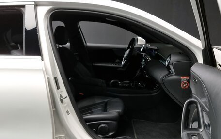 Mercedes-Benz A-Класс, 2021 год, 2 732 000 рублей, 20 фотография
