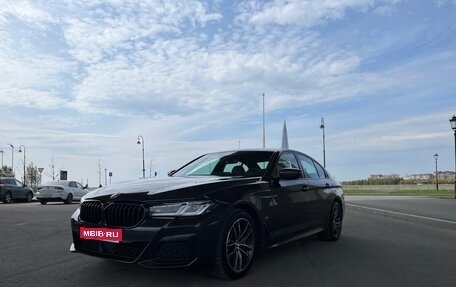 BMW 5 серия, 2021 год, 5 700 000 рублей, 1 фотография