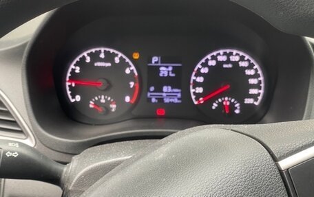 Hyundai Solaris II рестайлинг, 2018 год, 1 350 000 рублей, 13 фотография