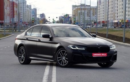 BMW 5 серия, 2021 год, 5 300 000 рублей, 1 фотография