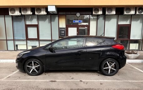 KIA cee'd III, 2013 год, 1 050 000 рублей, 2 фотография