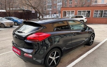 KIA cee'd III, 2013 год, 1 050 000 рублей, 3 фотография