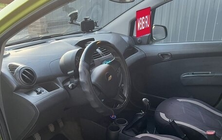 Chevrolet Spark III, 2011 год, 520 000 рублей, 10 фотография